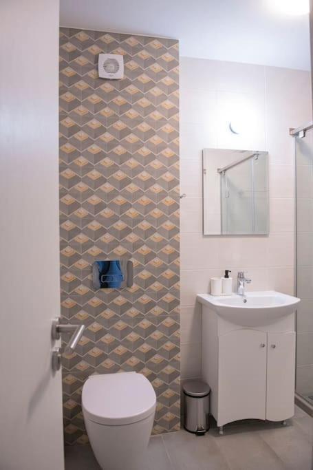Oslo: A Modern Furnished Apartment With Parking София Экстерьер фото